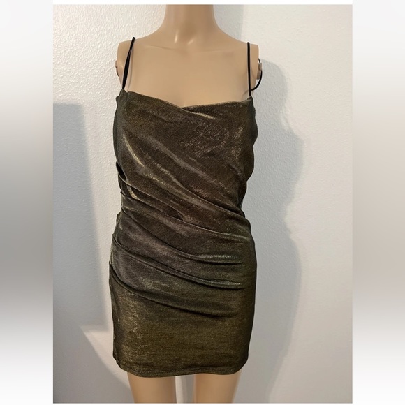 patrizia pepe gold dress Queendancer Women Metallic Pleated Long Formal Gold Dress A Line One  Shoulder Back Cape Gala Dress – queendancer